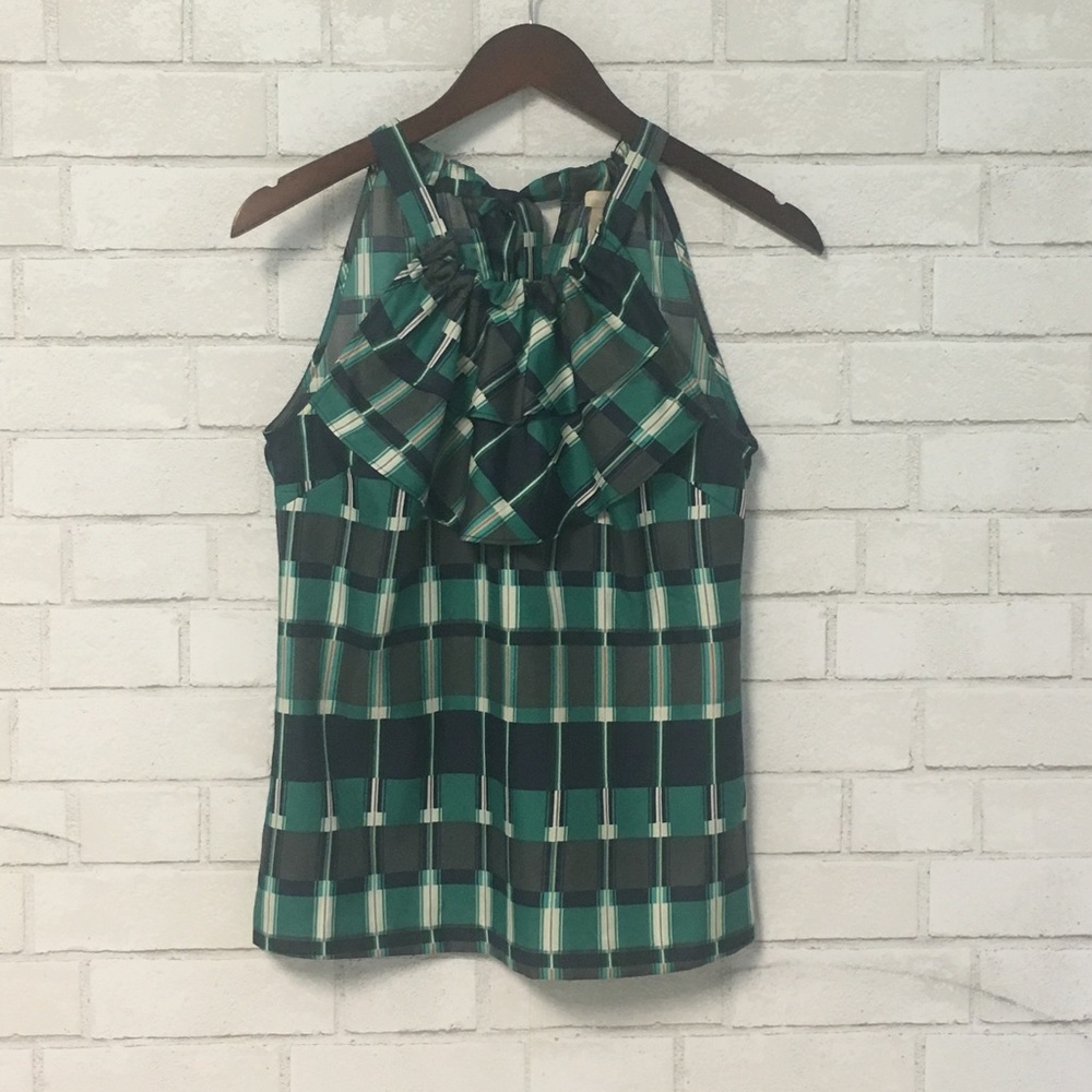 Banana Republic sleeveless shell EUC!!!